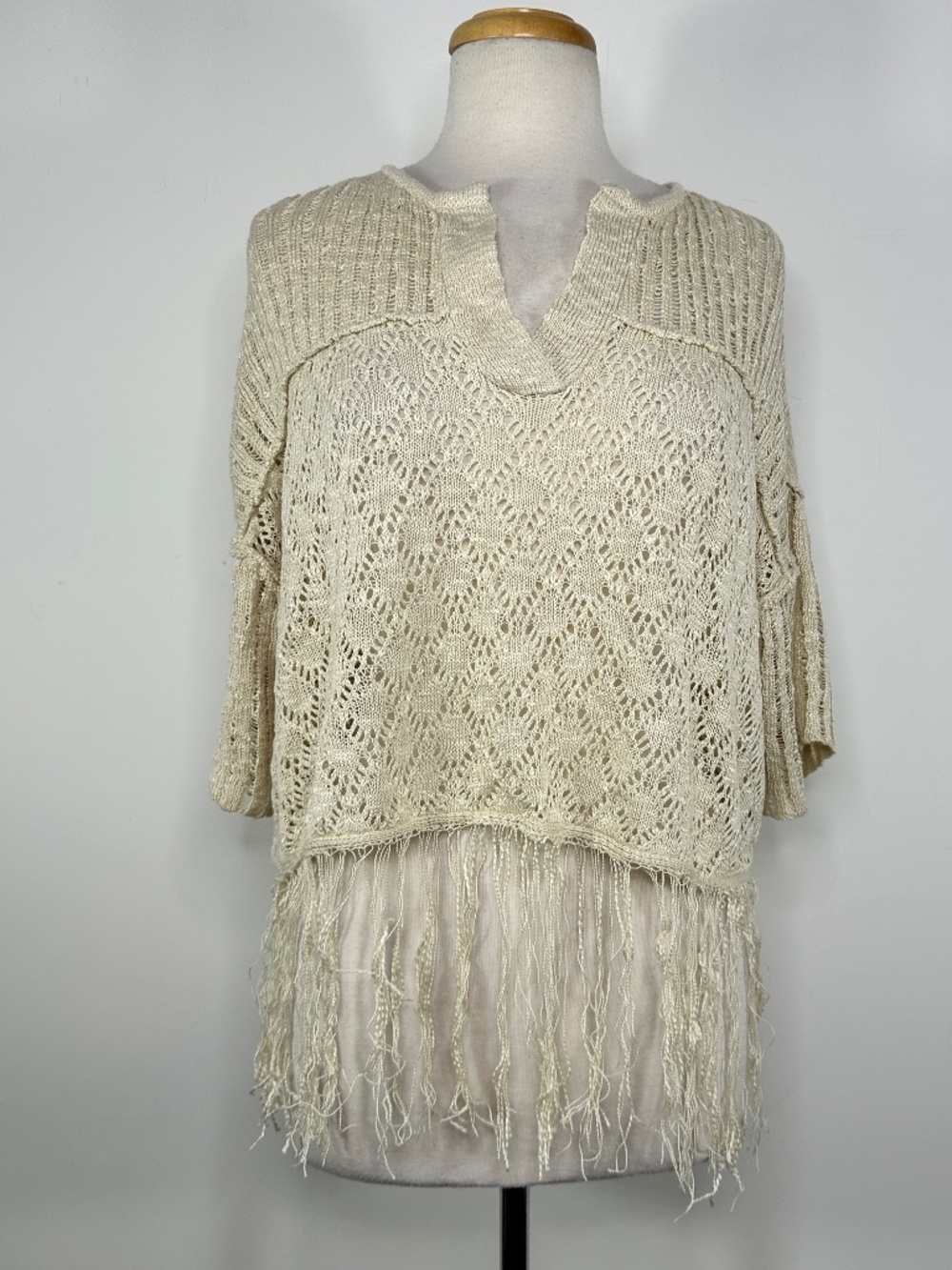 NWT Miss Me Southwestern Fringe Knit Top Oatmeal Size Large Tunic Boho